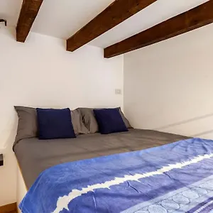 Luxury Loft On The Duomo Wifi & Netflix Appartamento Milano